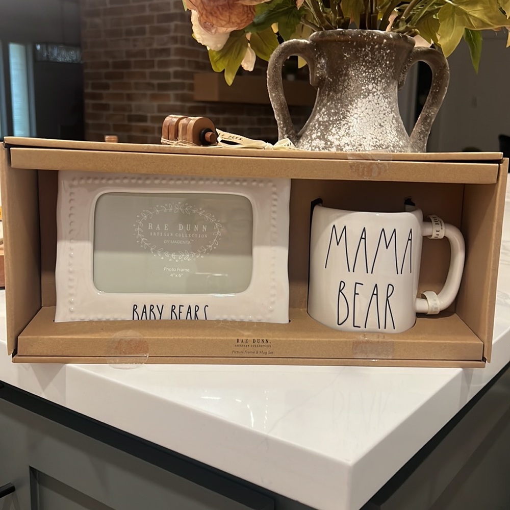 RAE DUNN. MAMA BEAR SET..